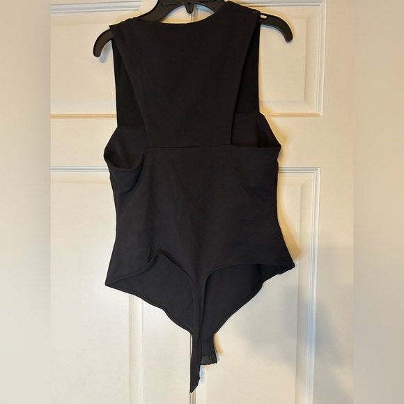 Women’s Free People bodysuit.  NWT size medium. - Picture 2 of 3